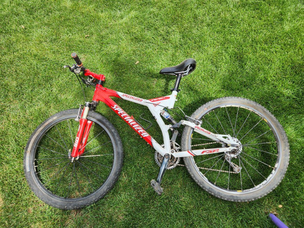 Specialized FSR Mountain Bike