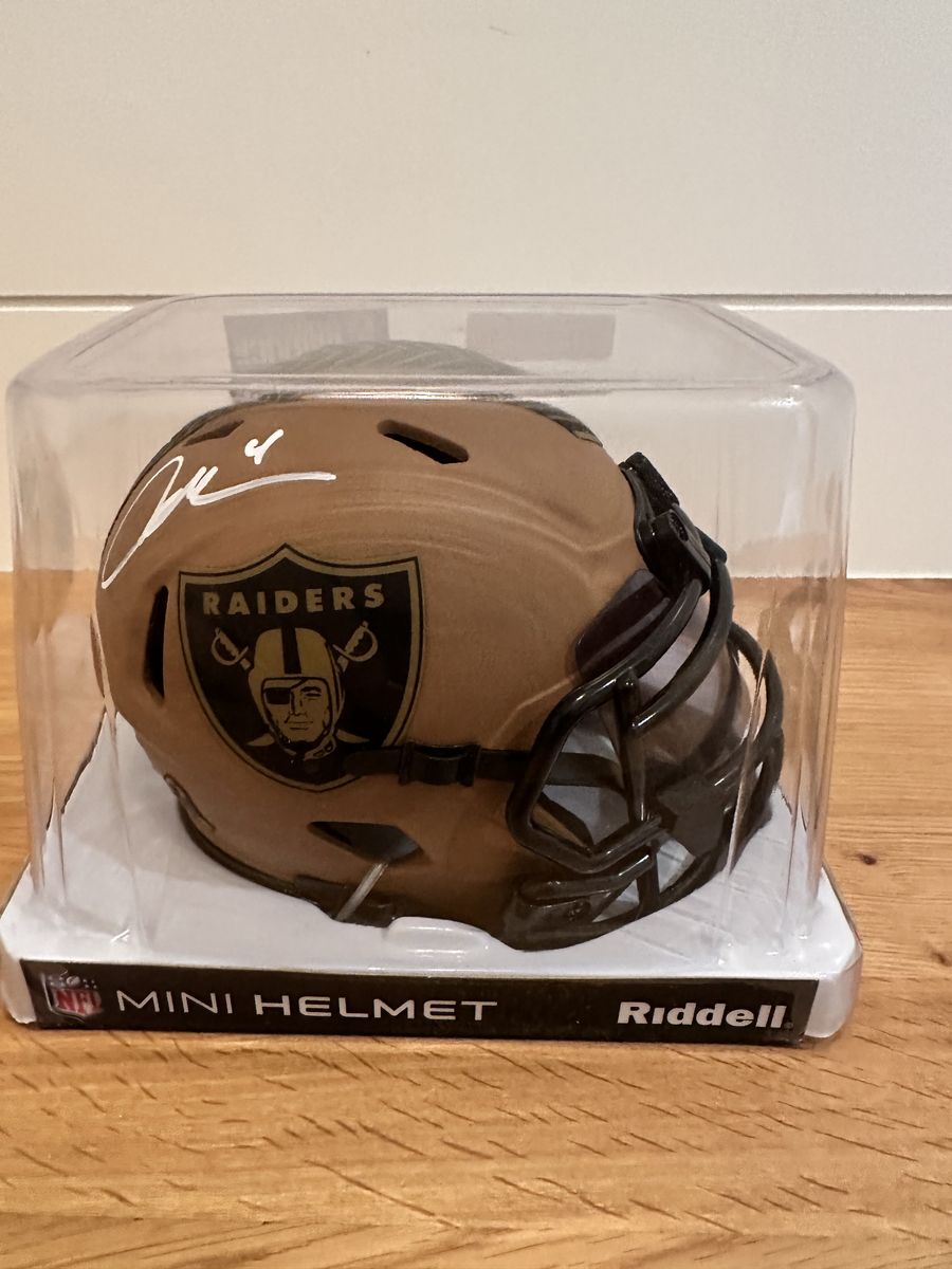 Aidan O’Connell Signed Raiders Salute to Service Mini Helmet with visor – Beckett Witnessed