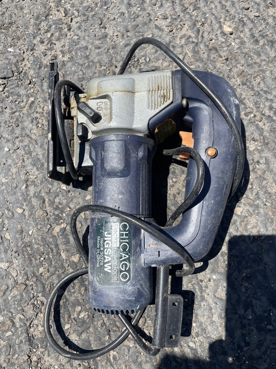 Chicago Electric Power Tools Jigsaw - Item #35778 - Corded Jigsaw for Woodworking