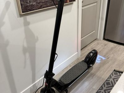 Bugatt 10.0 Scooter