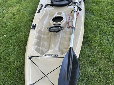 Lifetime Tamarack Angler 100 Sit-On-Top Fishing Kayak - Khaki w/ Paddle