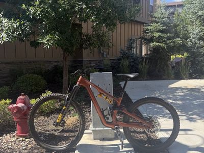 2025 Stumpjumper Ohlins edition.