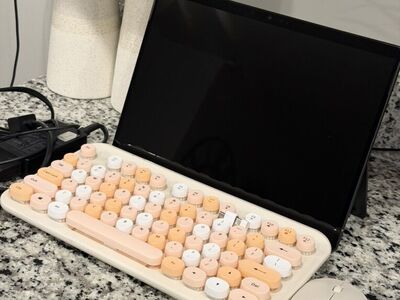 Microsoft surface pro 8