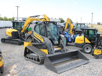 New Holland C337 Skidsteer
