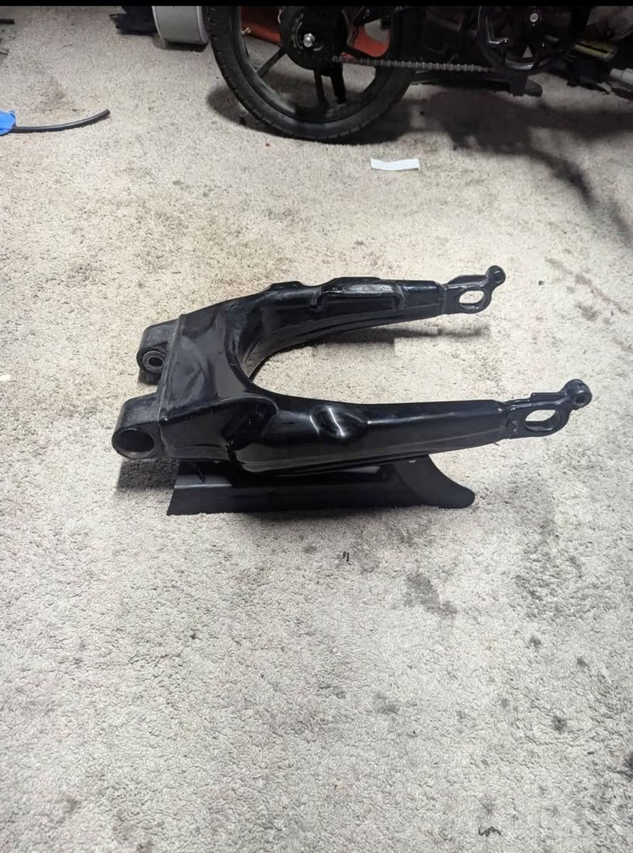 Harley Davidson touring swingarm