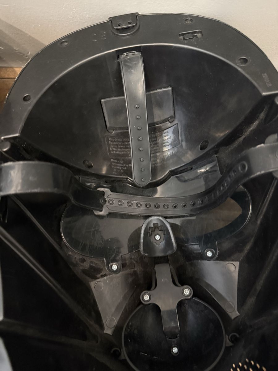 Main image 3