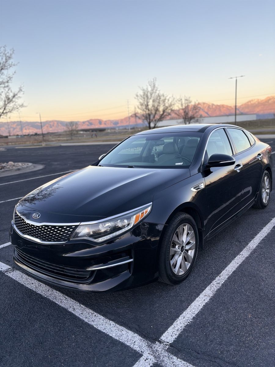 2018 Kia Optima EX Premium