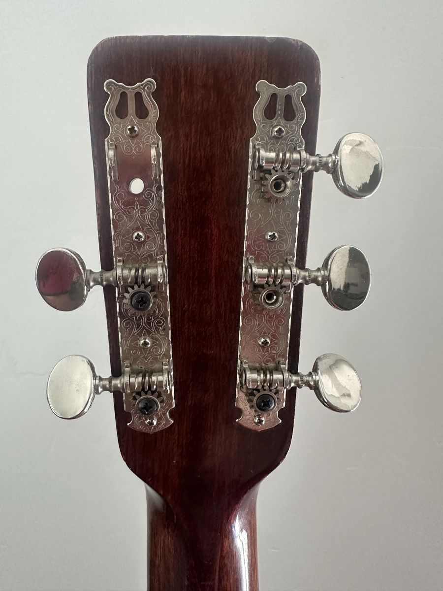 Main image 6