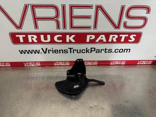 Kenworth T680 Bracket