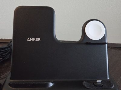 Anker PowerWave 4-in-1 Charging Station with wireless charging
