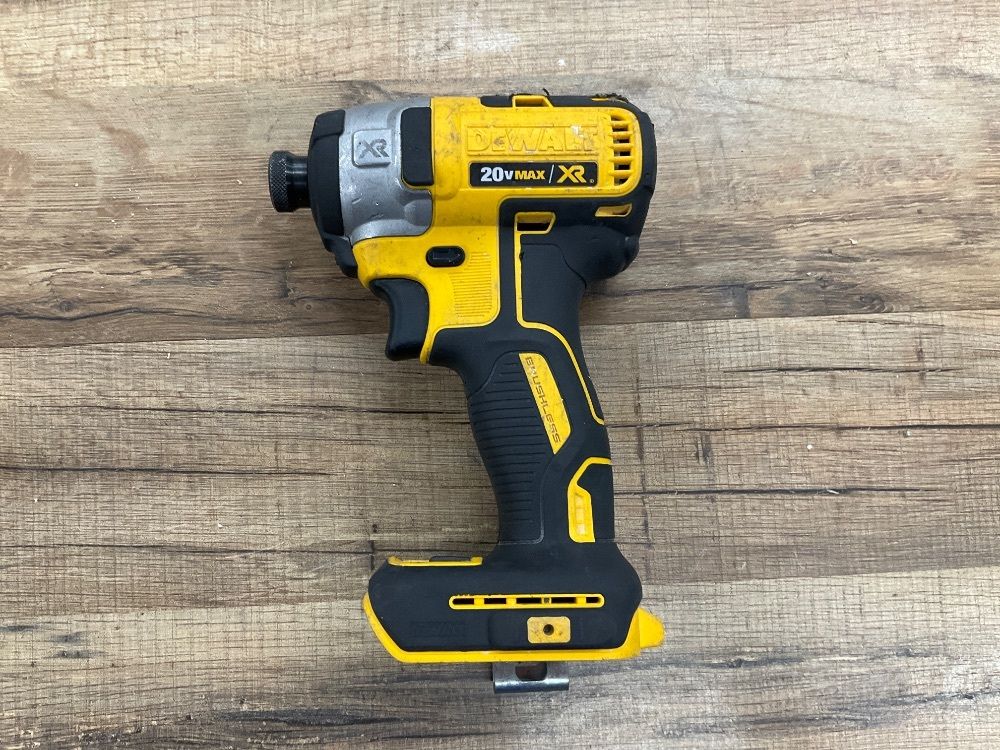DEWALT IMPACT DCF887