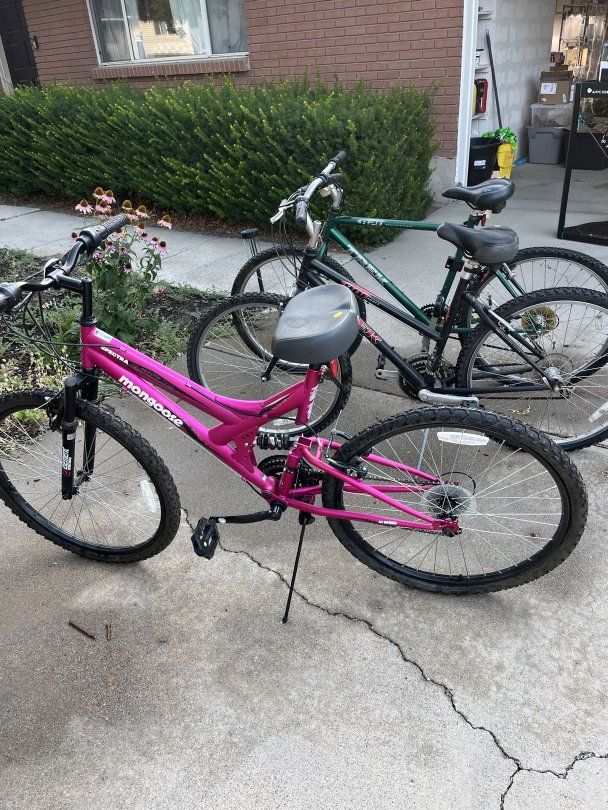 Moving Yard Sale 8/8 til 2pm UPDATE: 50% off starting at 12pm