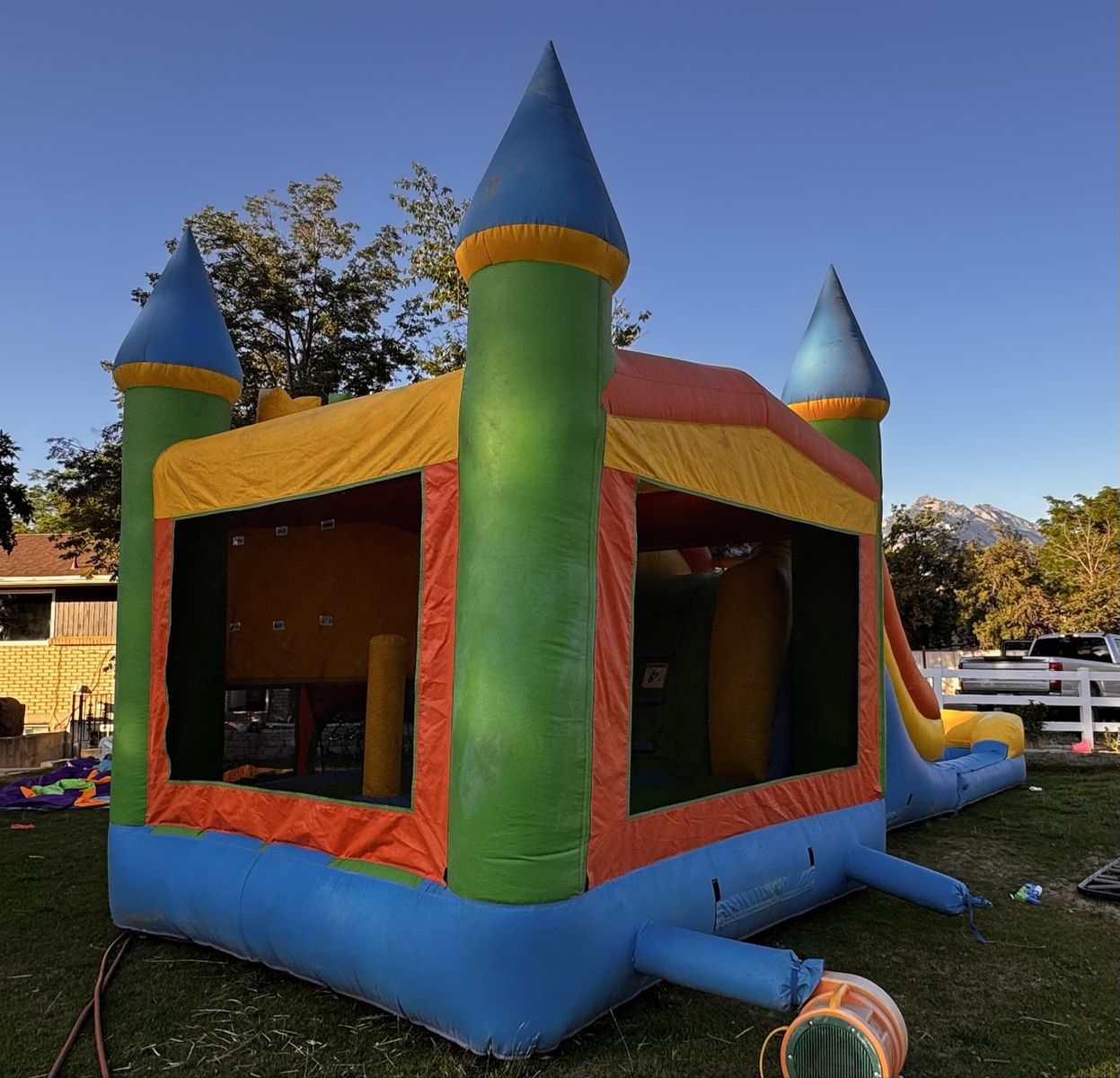 Main image 8