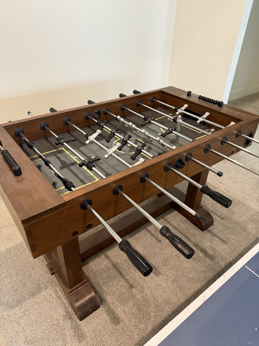 Foosball table POTTERY BARN