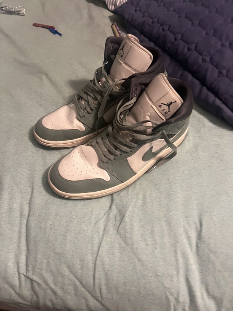 Air Jordan One Mid Tops