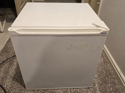 Haier White Compact Mini Refrigerator - Single Door