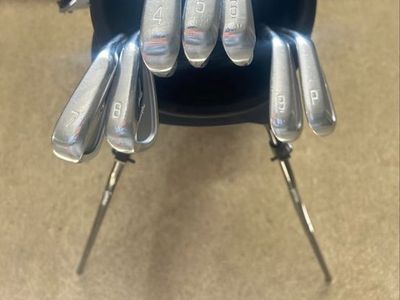 Mizuno 243 4-P