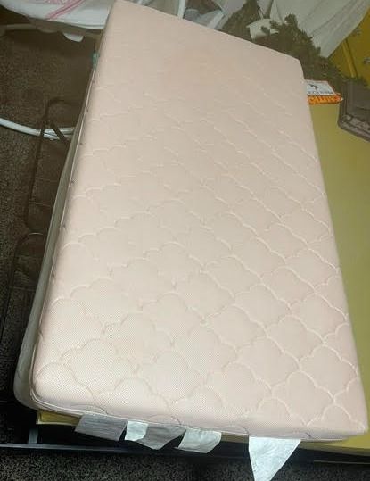 Baby/toddler crib mattress, "breathable"