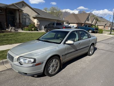 2001 VOLVO S80