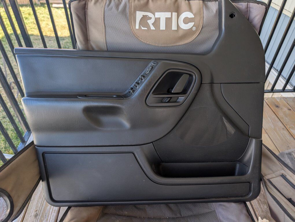 99-04 Jeep WJ Driver side door panel