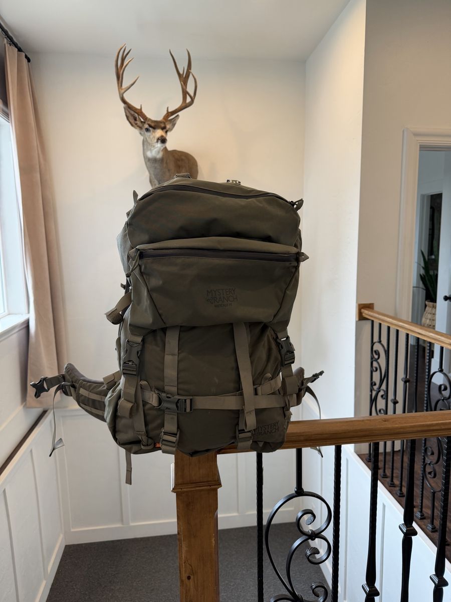 Mystery Ranch Pack