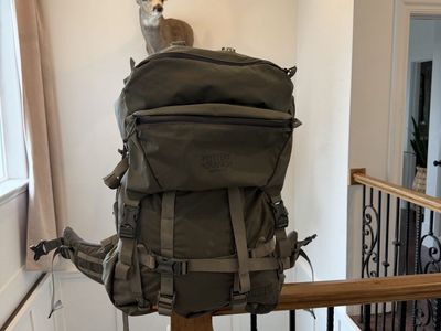 Mystery Ranch Pack