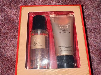 Victoria's Secret Bare Vanilla Fragrance Mist & Lotion Gift Set - 2.5 fl oz Each