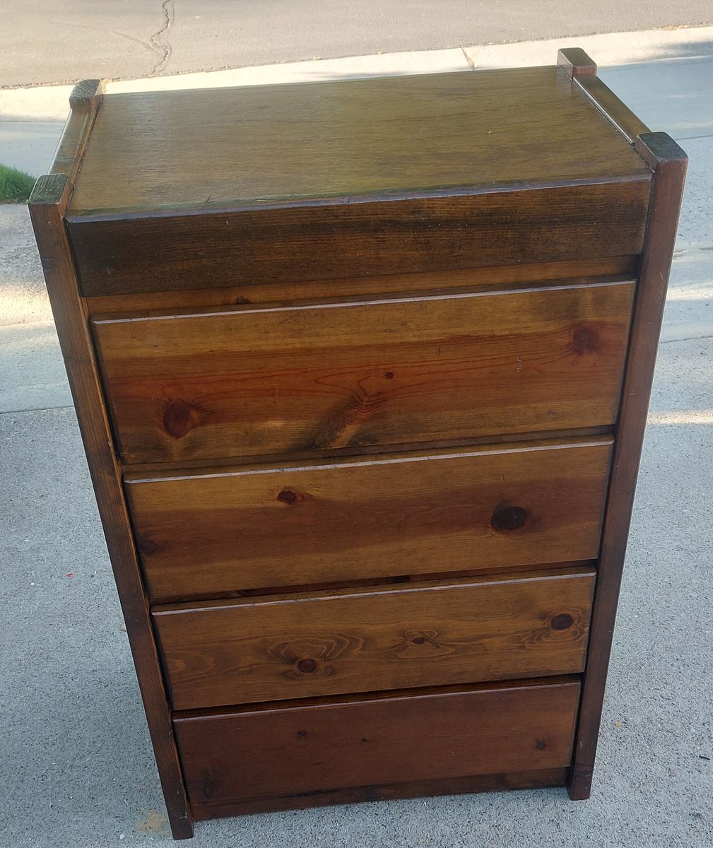 Vintage Solid Wood Dresser 4 Drawer
