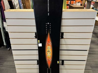 Ride Benchwarmer 155cm Snowboard - Used (2026)