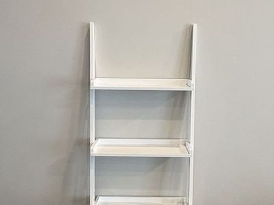🤍 Decorative White Ladder Shelf – 6ft Accent Piece (5-Tier)