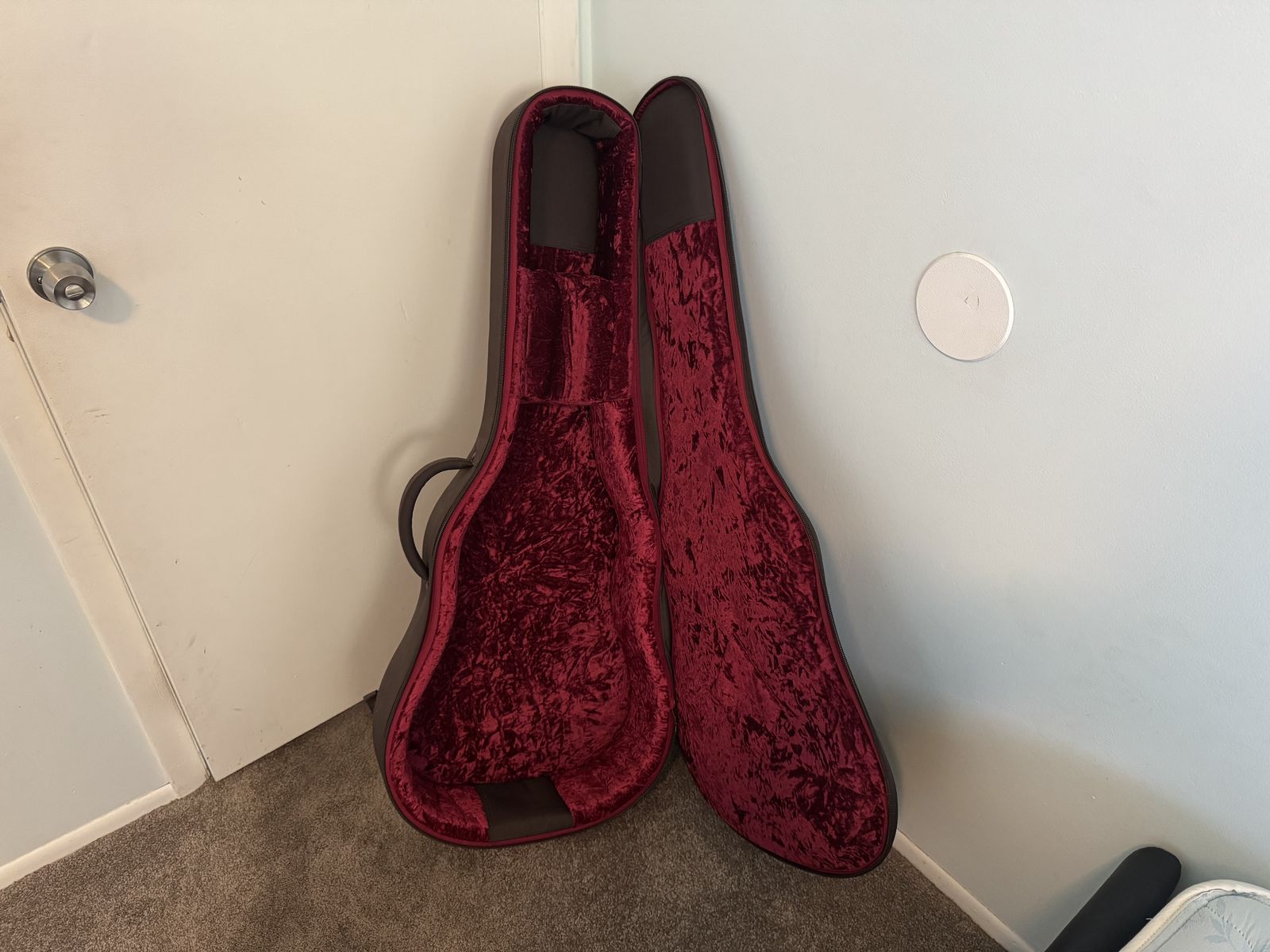 Taylor Super Aerocase Grand Auditorium/Dreadnought Case