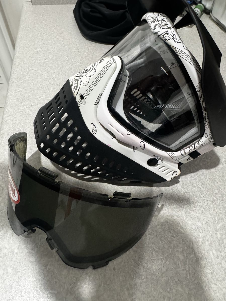 JT Proflex Paintball Mask JT Proflex Mask w/ Extra Thermal Lens