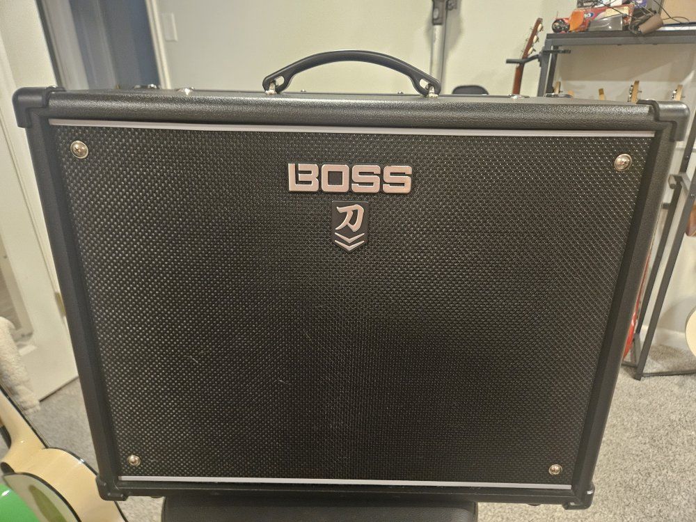 Roland BOSS Katana-100 MkII 100-Watt 1x12 Guitar Combo Amplifier - Black
