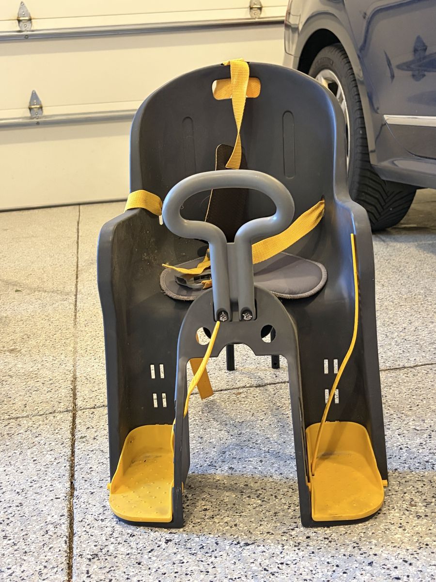 Child's Bicycle Seat, Rear-Mounted, Dark Gray & Yellow, Adjustable Straps