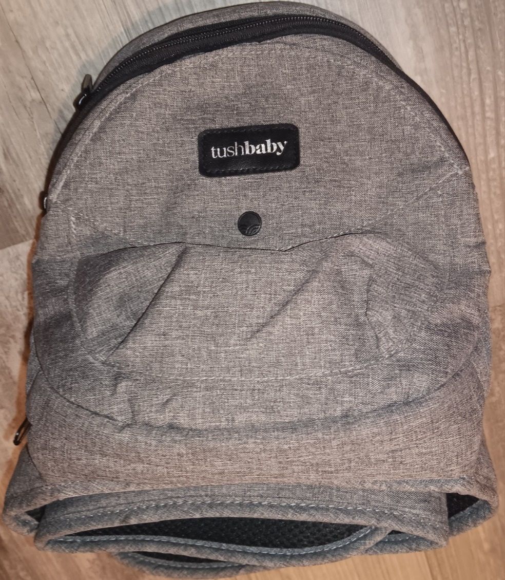 Tushbaby Hip Carrier for Baby - Grey, Ergonomic Lumbar Support
