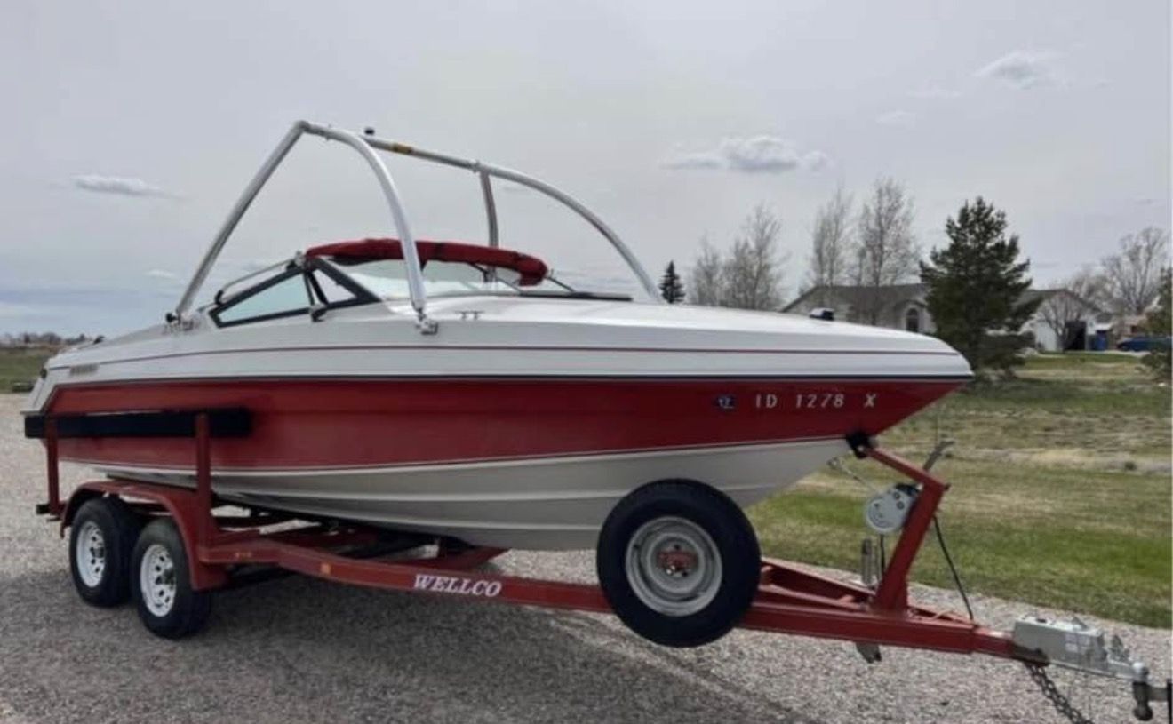 1991 Rinker Captiva 206 Cuddy – 5.7L MerCruiser 350