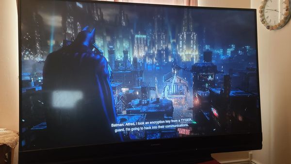 Mitsubishi WD 82742 – 82” 3D Home Cinema TV