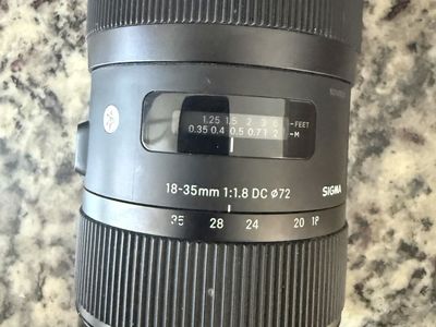 Sigma A 18-35 mm 1:1.8 DC 72