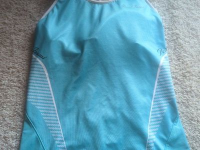 Pearl Izumi Women's triathlon Tank Top Light Blue Racerback Built-In Sports Bra size small