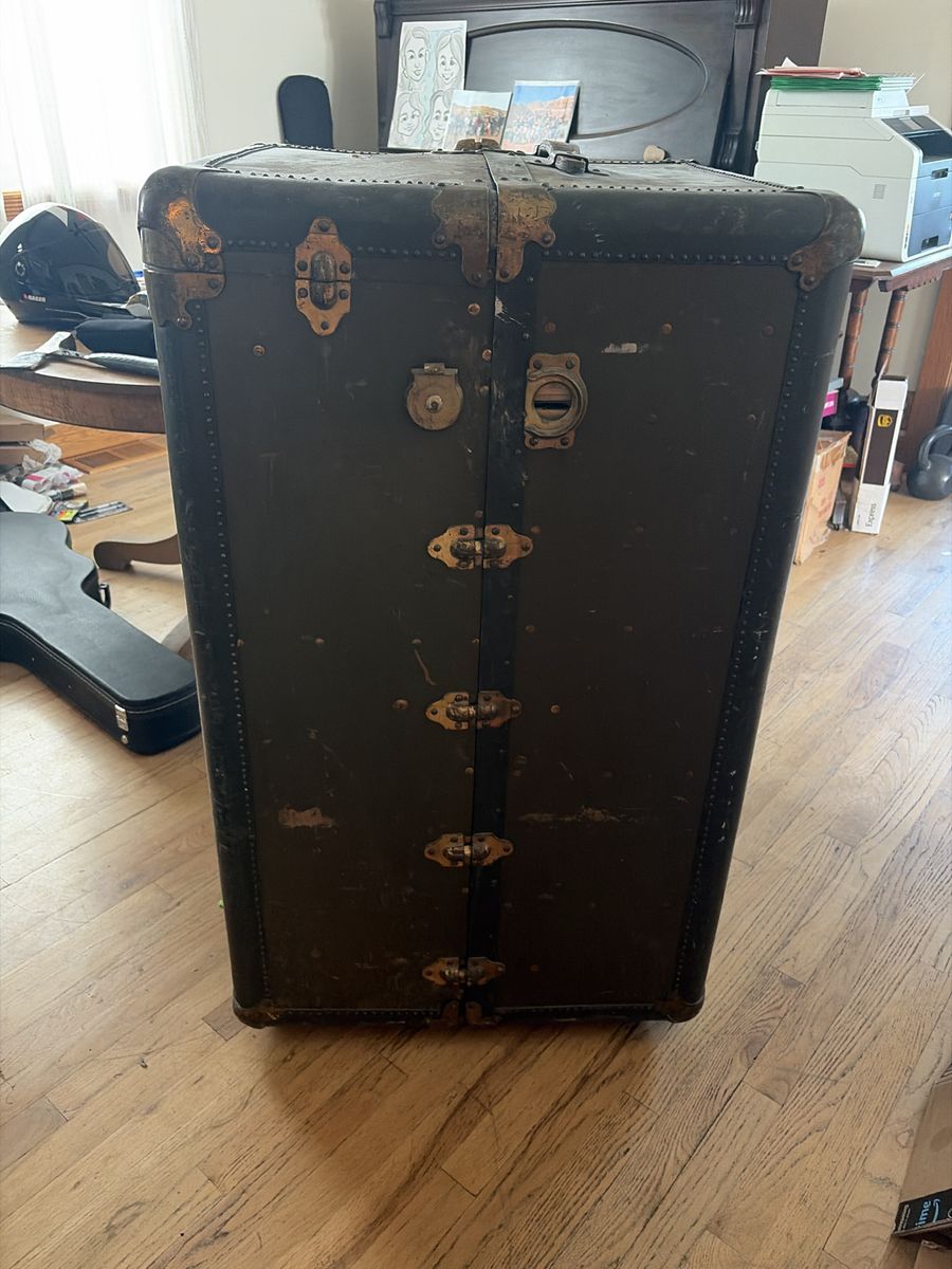 Main image 2