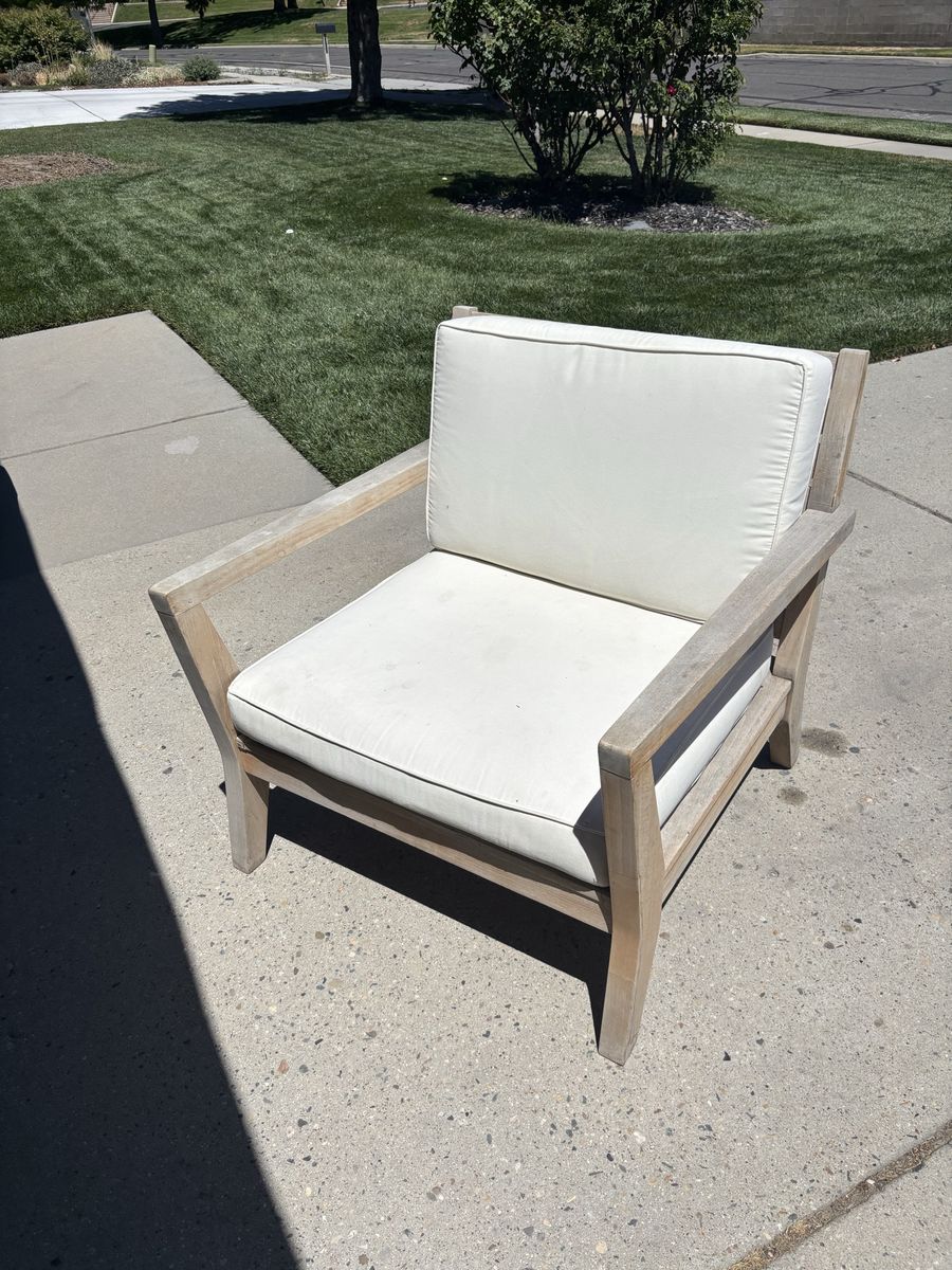 Outdoor chair