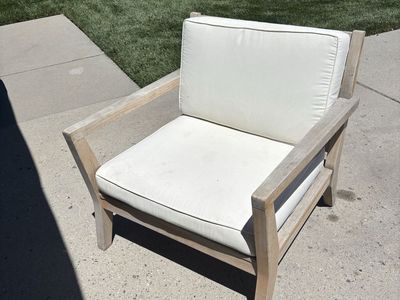 Outdoor chair