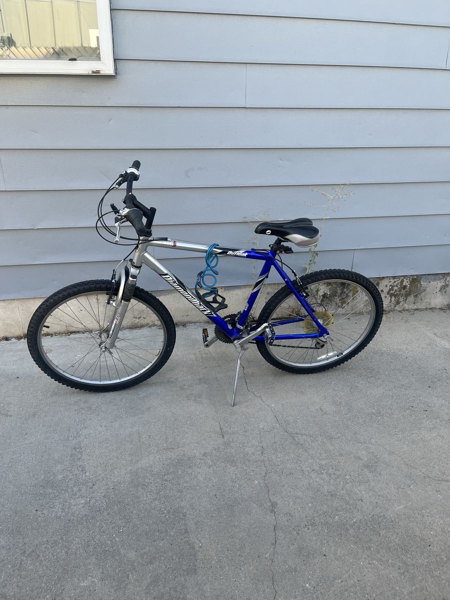 Diamond Back Mountain Bike 26 Inch Tires For Sale!