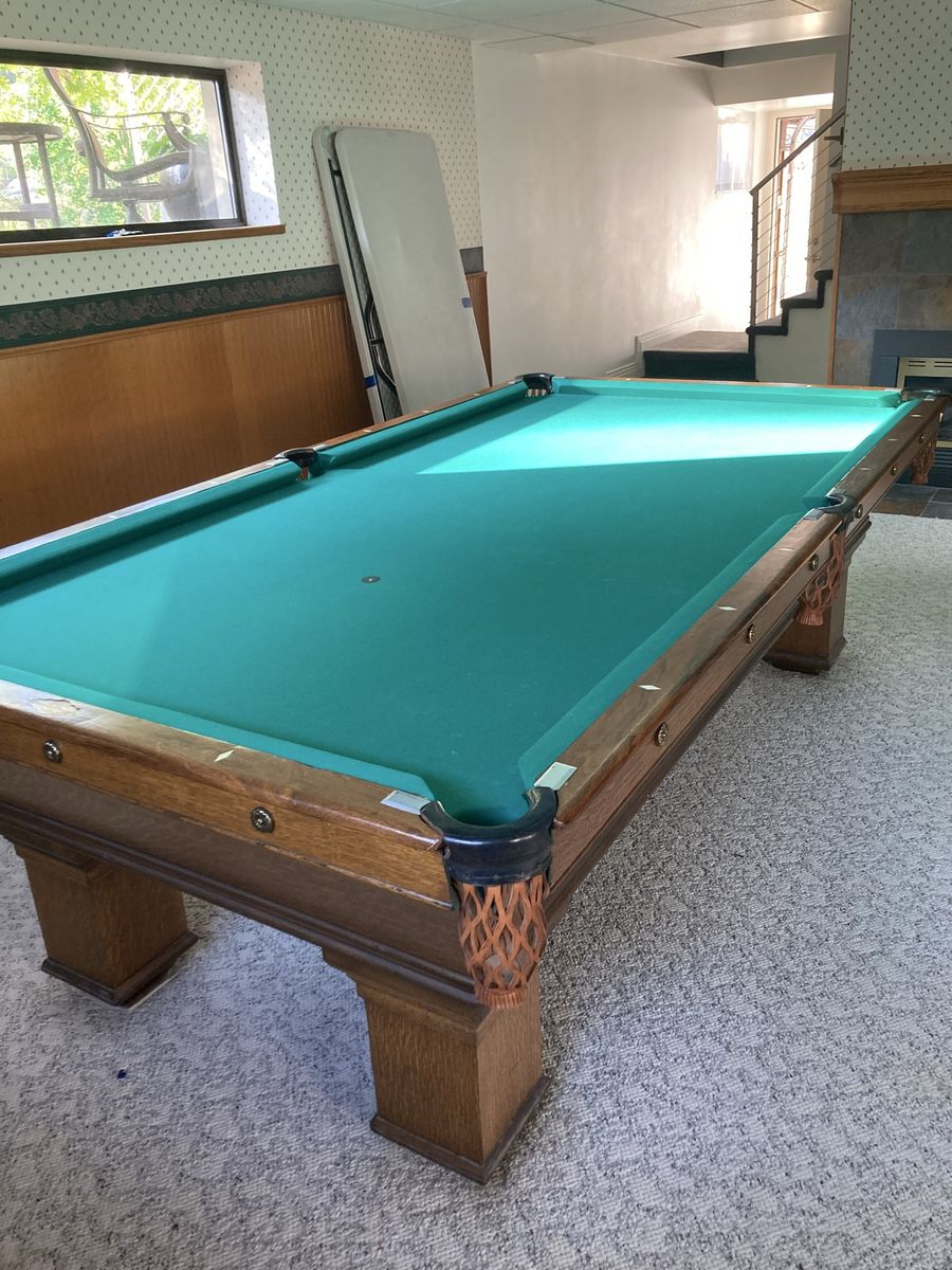 9 foot Monarch Cushions Pool Table