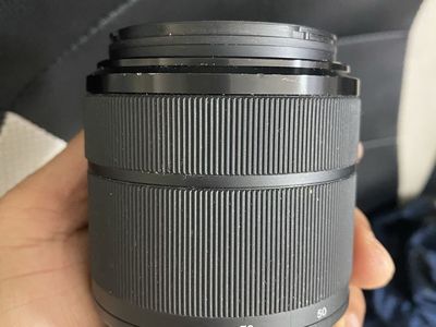 Sony fe 28-70 mm oss
