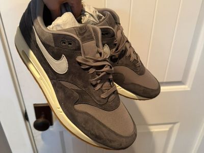 Nike Air Max Size 15