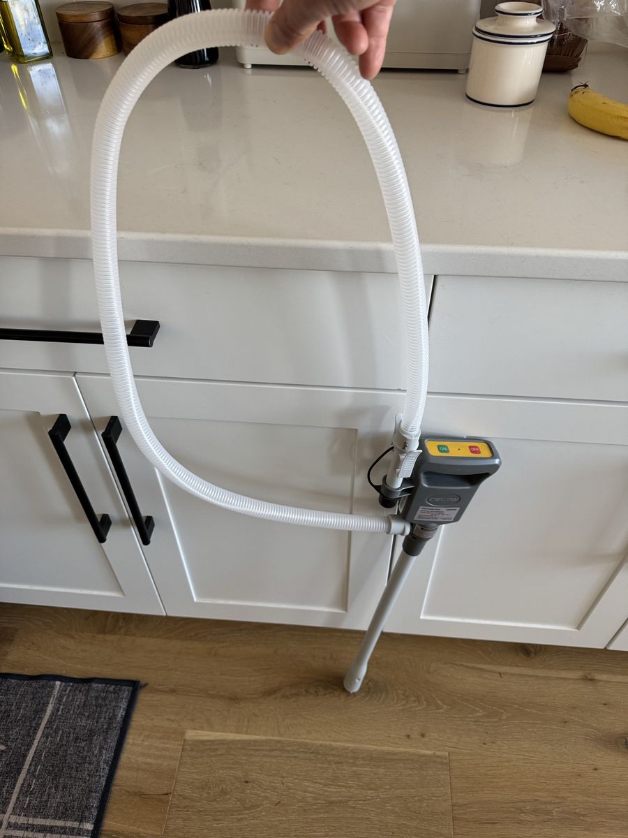 Gas/Fuel Transfer Pump w/ Auto-Stop Battery/USB-C