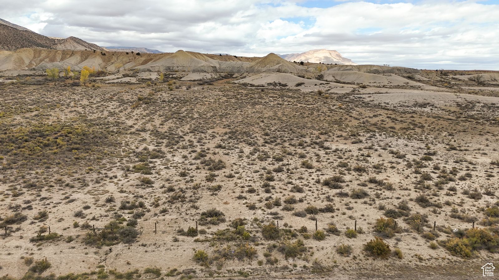1.25 Acre lot for Sale in Emery!