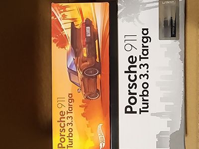 Hot Wheels RLC Exclusive 1988 Porsche 911