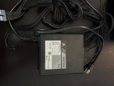 Corsair RM750x 750W 80 PLUS Gold Fully Modular ATX Power Supply PSU